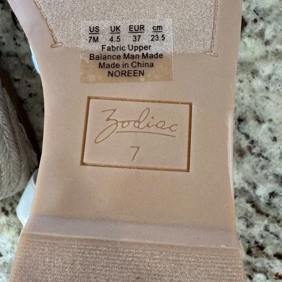 Zodiac White Woven Espadrille Wedges - Picture 5 of 5